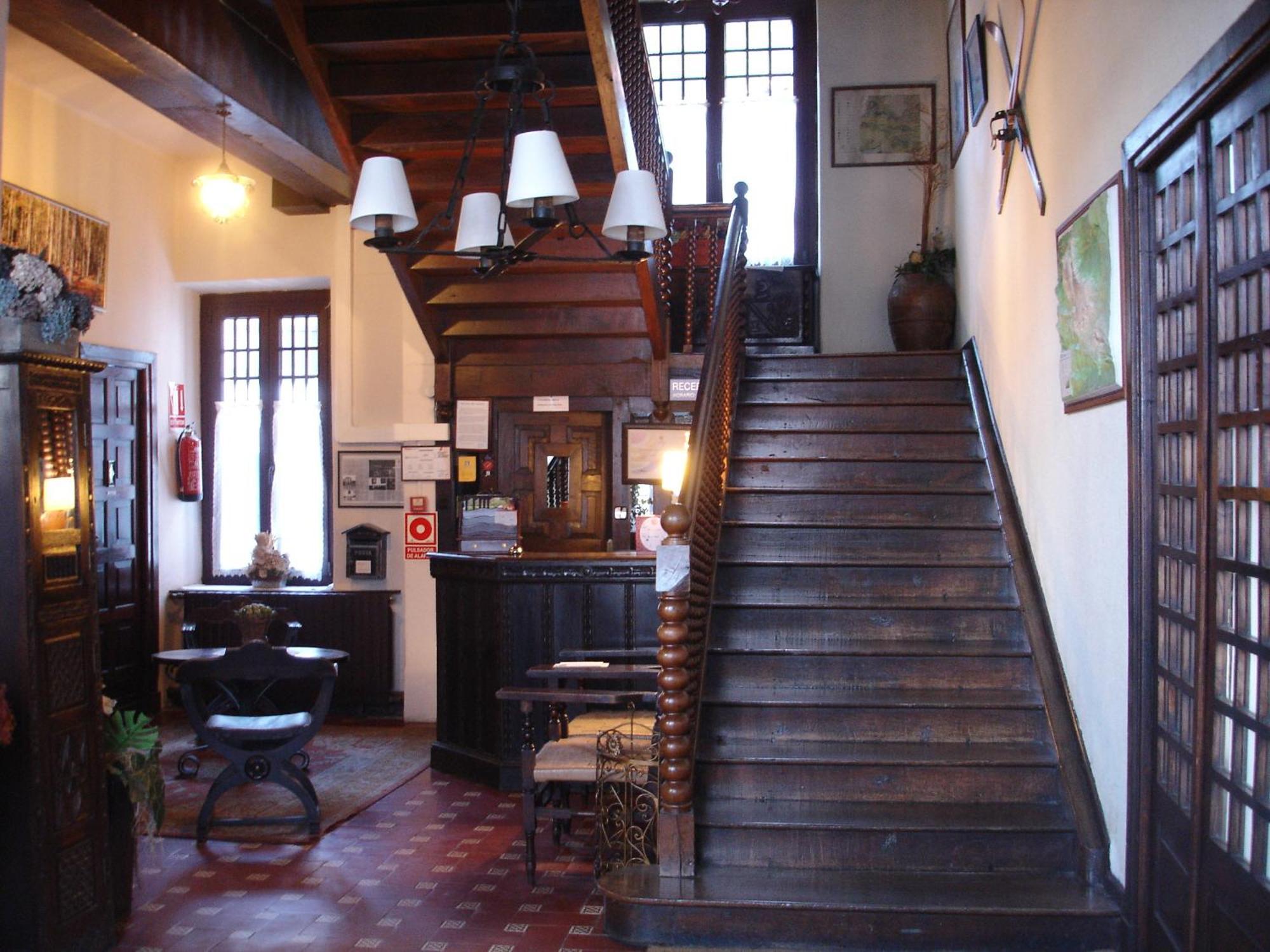 Hostal Ayestaran II Lekunberri Exterior foto